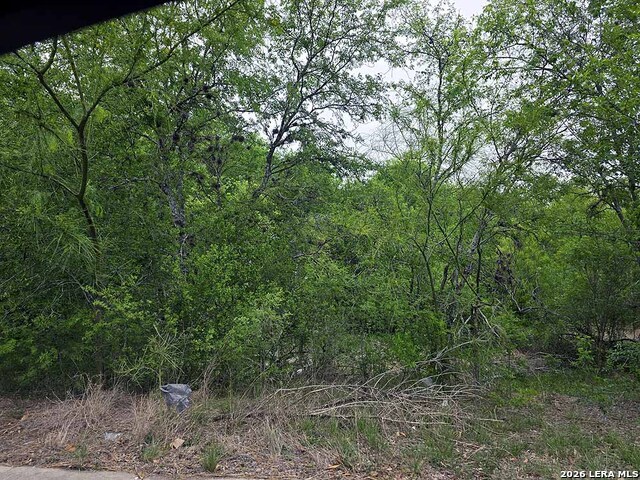 1900 Hunt Ln Property Photo 1