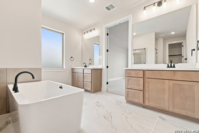 363 Grand Legacy Property Photo 18