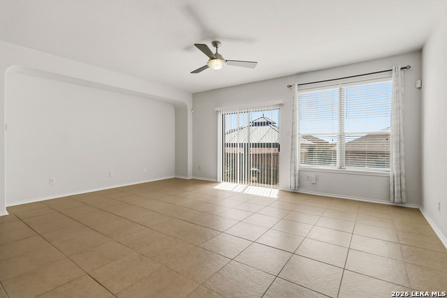 1122 Peacemaker Property Photo 5