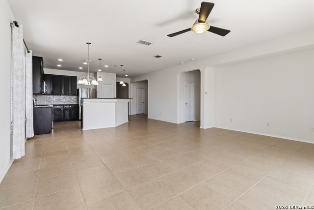 1122 Peacemaker Property Photo 6