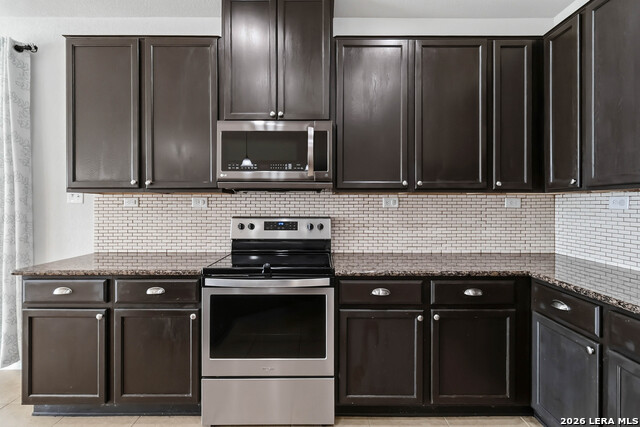 1122 Peacemaker Property Photo 13