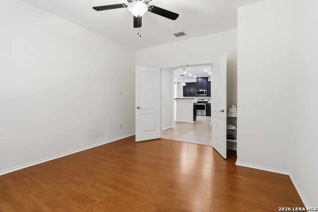 1122 Peacemaker Property Photo 24
