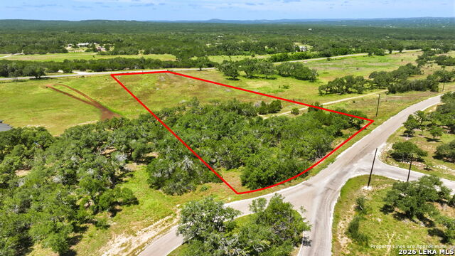 690 Windmill Ridge Property Photo 3