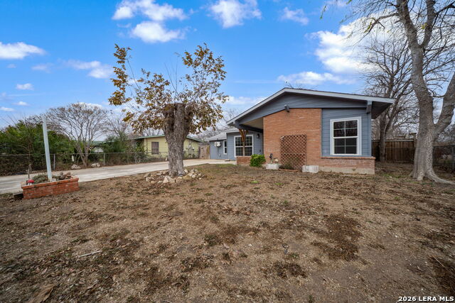 131 Westmont Property Photo 3
