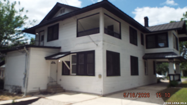 940 W Mulberry Property Photo 2