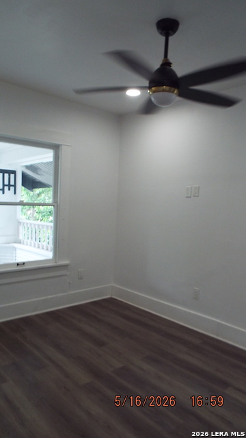 940 W Mulberry Property Photo 9