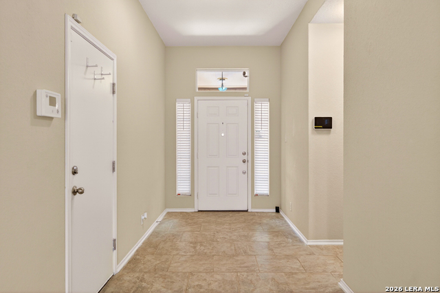 208 White Rock Property Photo 3
