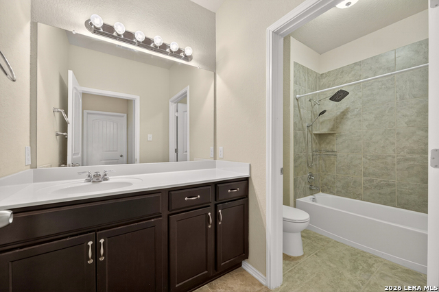 208 White Rock Property Photo 4