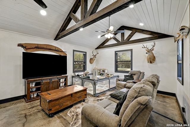3513 N Us Highway 281 Property Photo 32