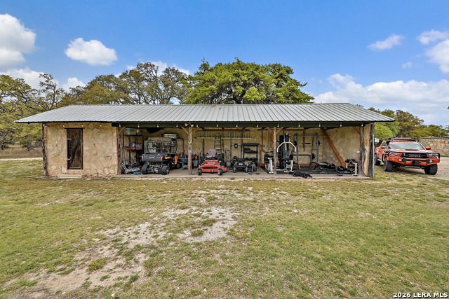 3513 N Us Highway 281 Property Photo 56
