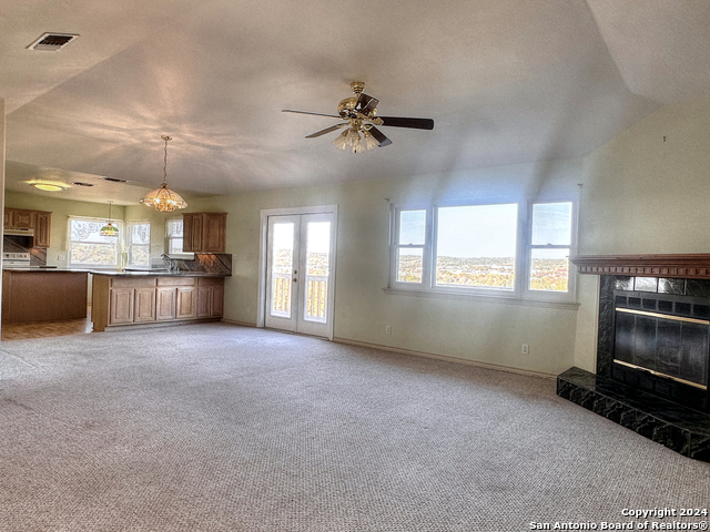 1208 Cypress Creek Rd Property Photo 6