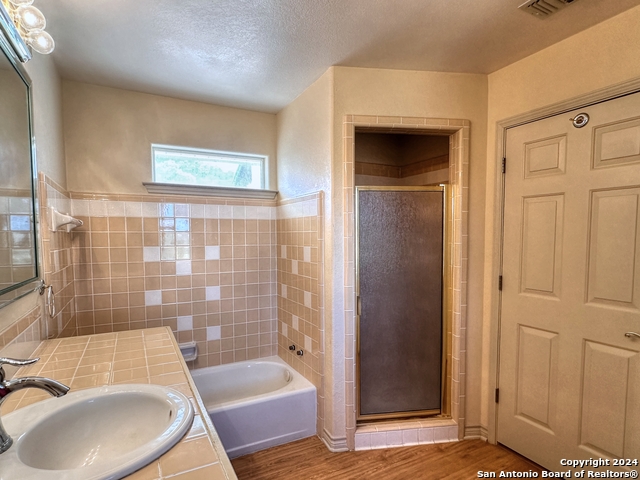 1208 Cypress Creek Rd Property Photo 11