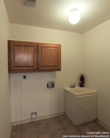 1208 Cypress Creek Rd Property Photo 15