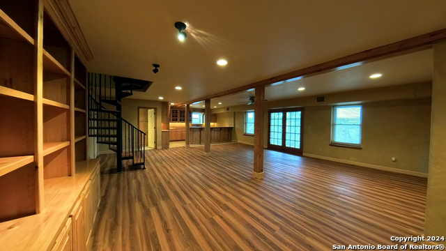 1208 Cypress Creek Rd Property Photo 24