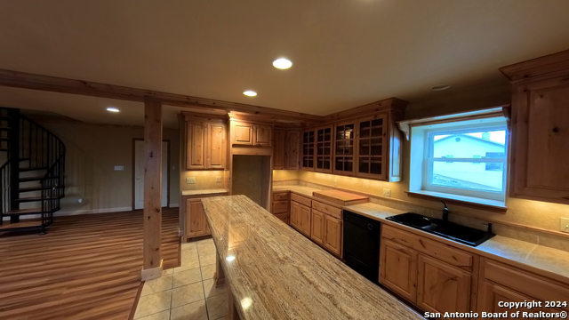 1208 Cypress Creek Rd Property Photo 25