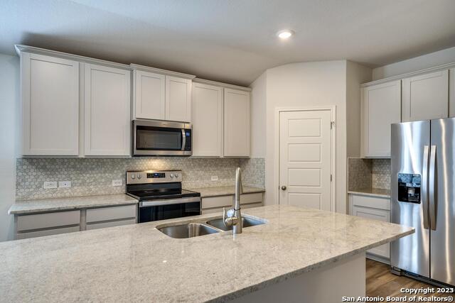 29312 Frontier Way Property Photo 7