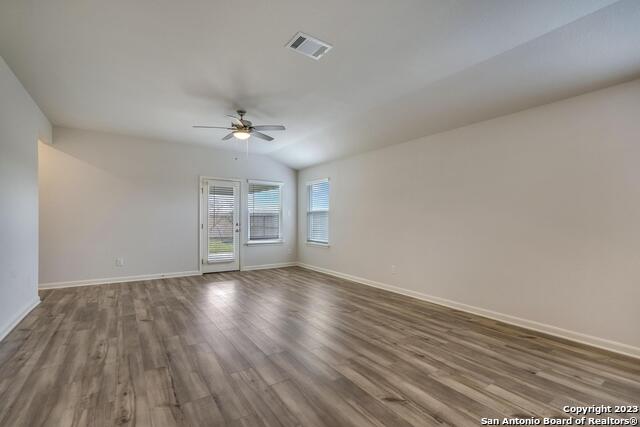 29312 Frontier Way Property Photo 10