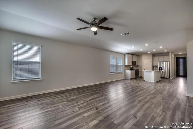 29312 Frontier Way Property Photo 13
