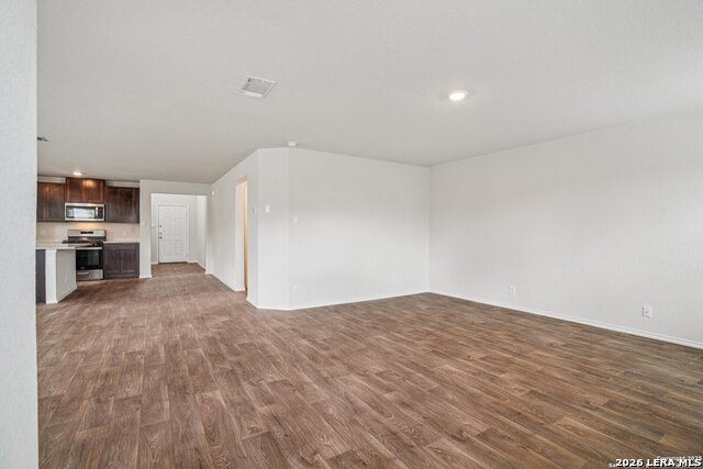 1154 Barn Swallow Way Property Photo 6