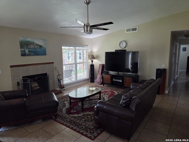 9910 Wagon Train Property Photo 12