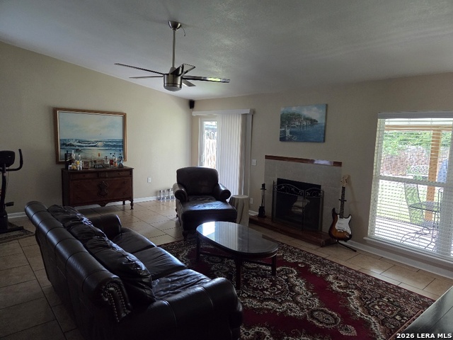 9910 Wagon Train Property Photo 13