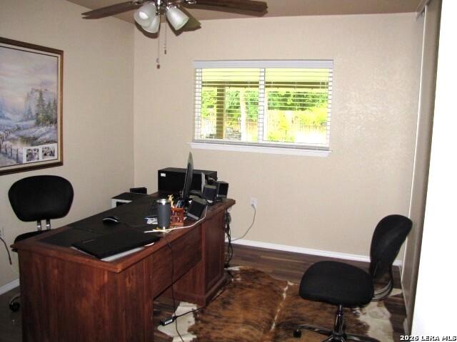 9910 Wagon Train Property Photo 22