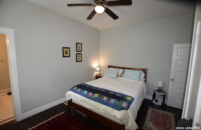 1630 W Craig Property Photo 7