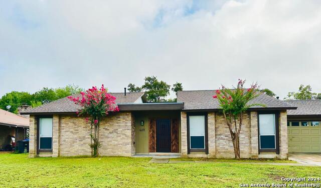 4611 Crested Land Property Photo 1