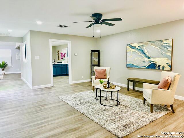4611 Crested Land Property Photo 4