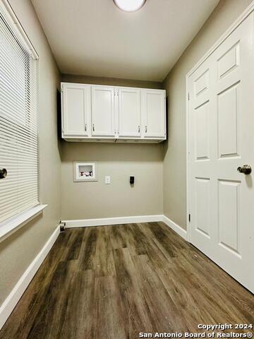 4611 Crested Land Property Photo 18