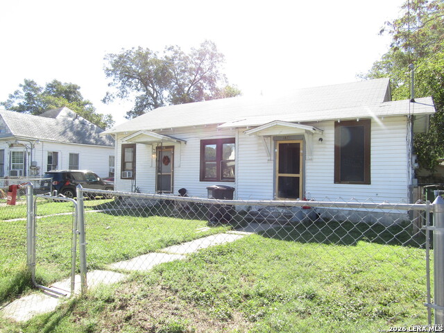 134 Gladstone Property Photo 2
