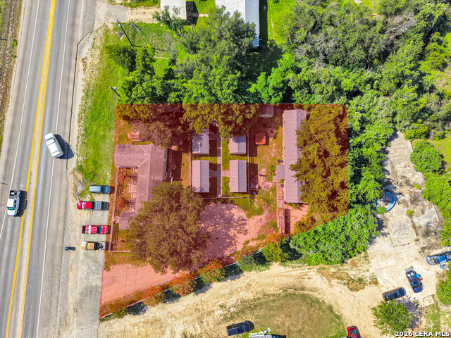 686 State Highway 173 Property Photo 2