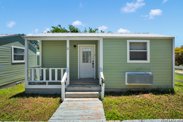 686 State Highway 173 Property Photo 13