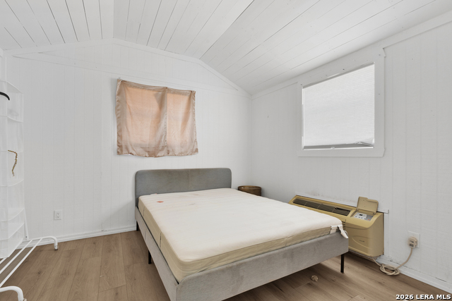 686 State Highway 173 Property Photo 14