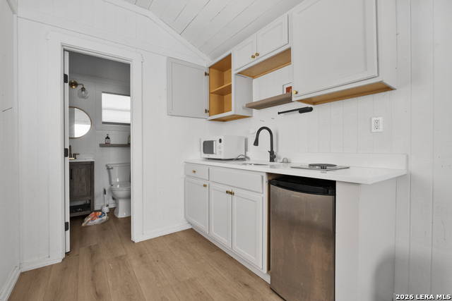 686 State Highway 173 Property Photo 23
