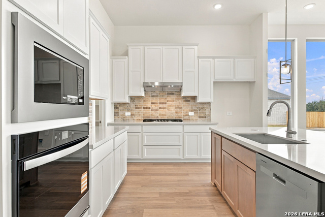 221 Haby Hollow Property Photo 8