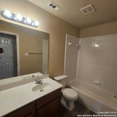 4007 Dunn Oak Dr Property Photo 21