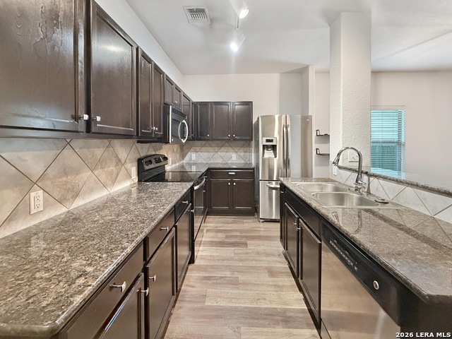 6226 Pecan Tree Property Photo 2