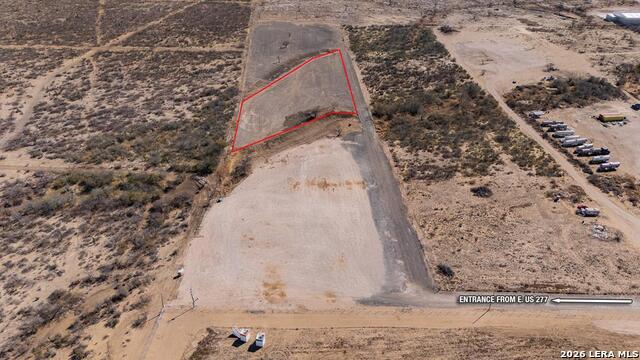 8037 S E Us Hwy 277 Property Photo 1