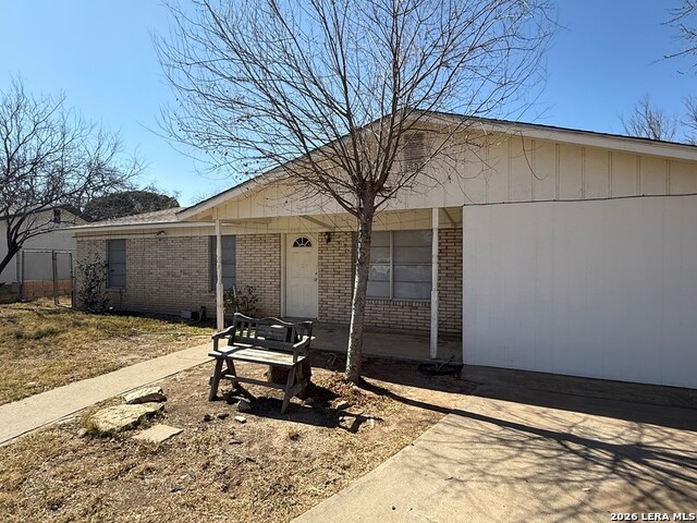 889 Tampico Circle Property Photo 2
