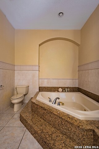 2201 Zacatecas Dr. Property Photo 53