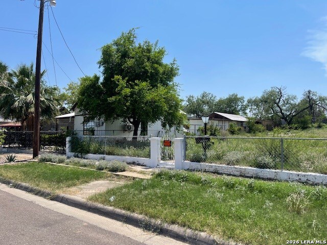 969 Ave D Property Photo 10
