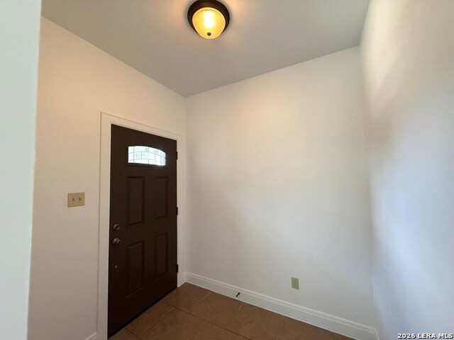 2657 Oak Manor Dr Property Photo 4