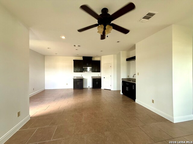 2657 Oak Manor Dr Property Photo 5