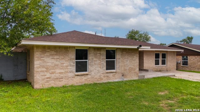 2139 Ricks Dr Property Photo 2