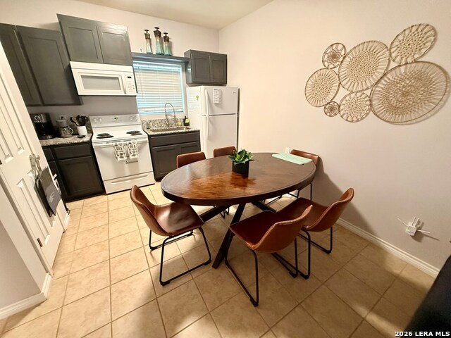 391 Riverside Dr Property Photo 3