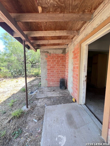 2372 U S 277 N Property Photo 14