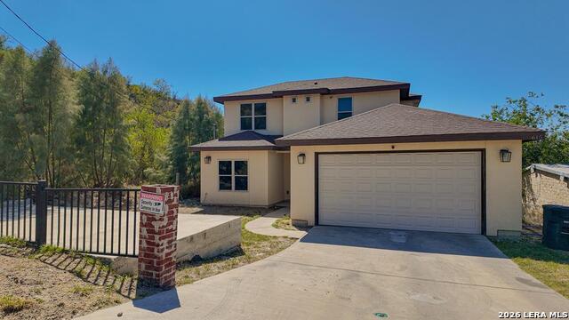 615 N Trinity St Property Photo 3