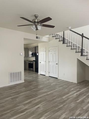 2556 Fox Place Property Photo 2