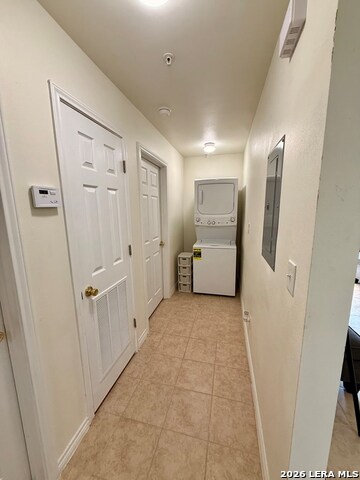391 Riverside Dr Property Photo 8